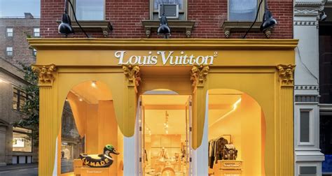 louis vuitton panama city